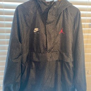 XL Nike Air Jordan Jumpman Quarter Zip with pouch